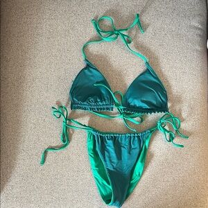 Hurley Reversible Bikini Set - Size Small